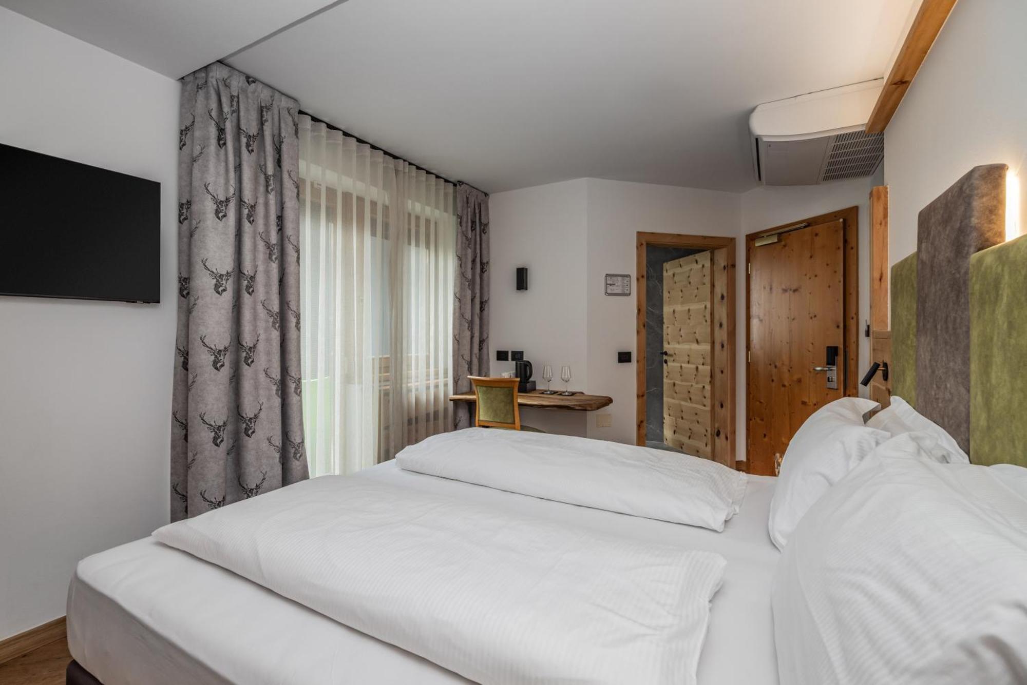 מצאנה Hotel Ravelli Luxury Spa מראה חיצוני תמונה
